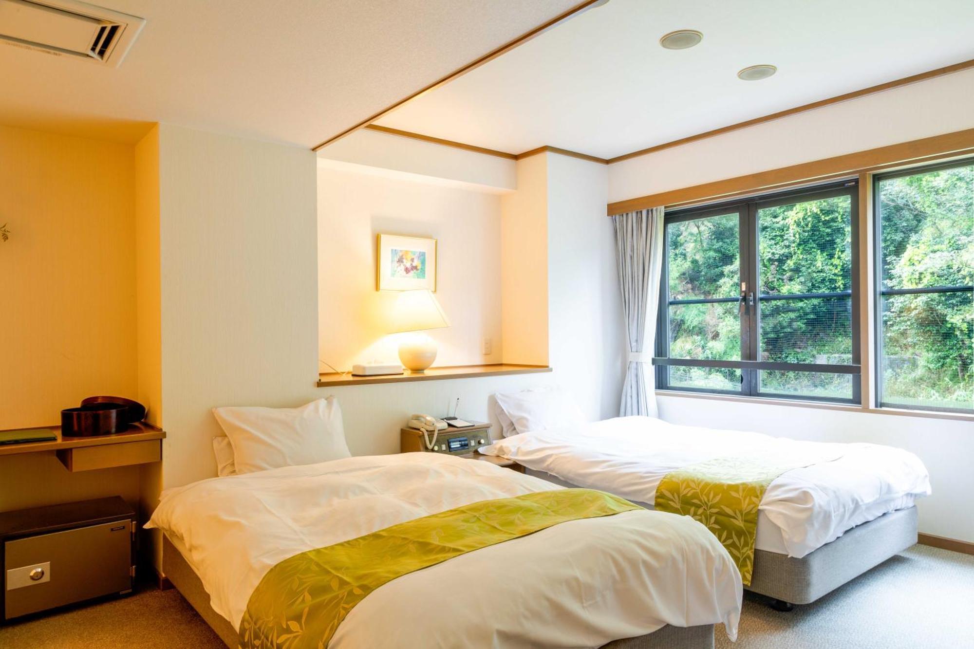 Suizansou Hotel Toyooka  Eksteriør billede